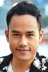 picture of actor Suwinit Panjamawat