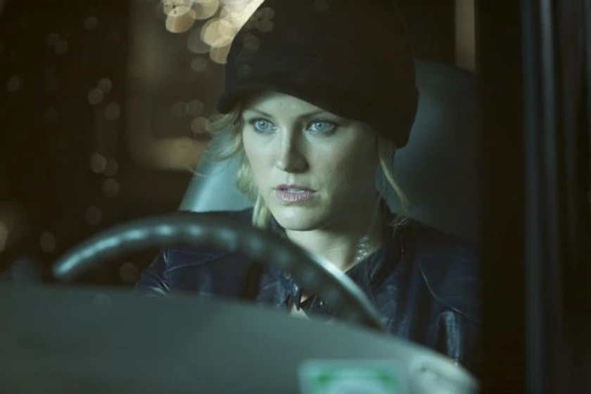 Malin Akerman en contrarreloj