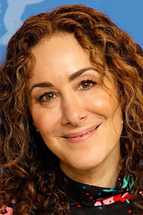 photo of person Joanna Smith Rakoff