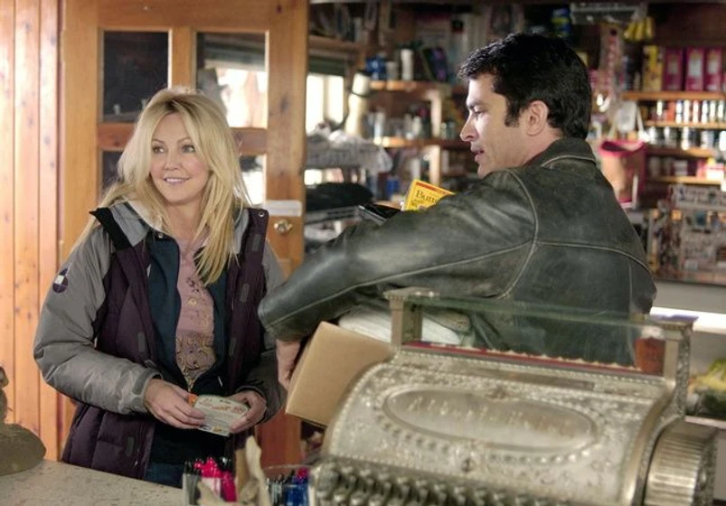Heather Locklear y Johnathon Schaech en angels-fall