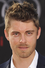picture of actor Luke Mitchell