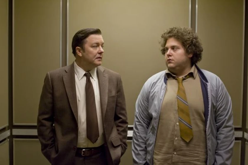 Ricky Gervais y Jonah Hill en increible-pero-falso