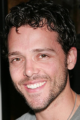 picture of actor Nick Mennell