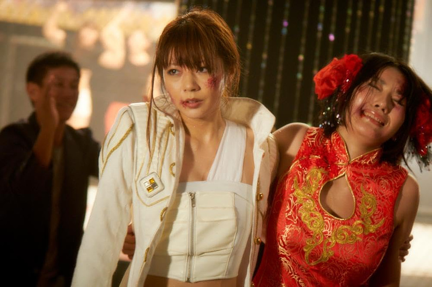 Yuria Haga y Asami Tada en girl-s-blood