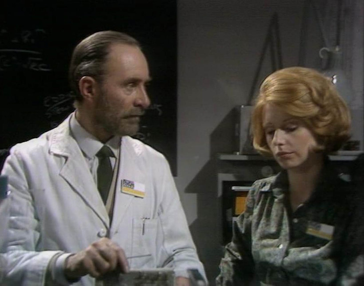 Jane Asher y Michael Bates en The Stone Tape