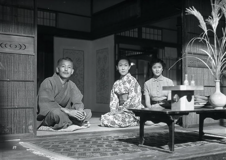 Chishû Ryû, Hisako Yamane y Yôko Sugi en La Luna Se Levanta