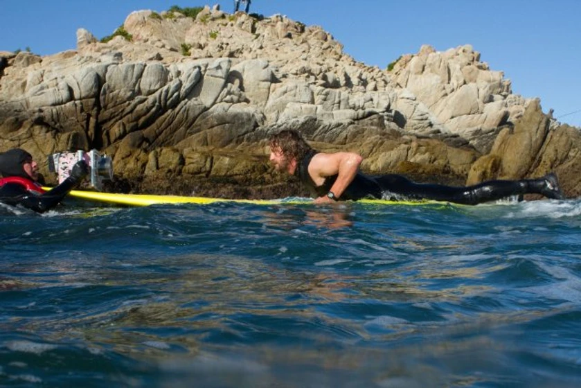 Gerard Butler en persiguiendo-mavericks