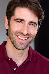 picture of actor Aaron Kuban
