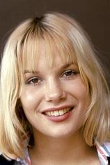 picture of actor Monique van de Ven