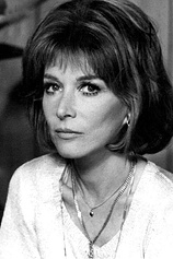 photo of person Lee Grant