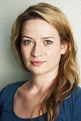 picture of actor Nina Gummich