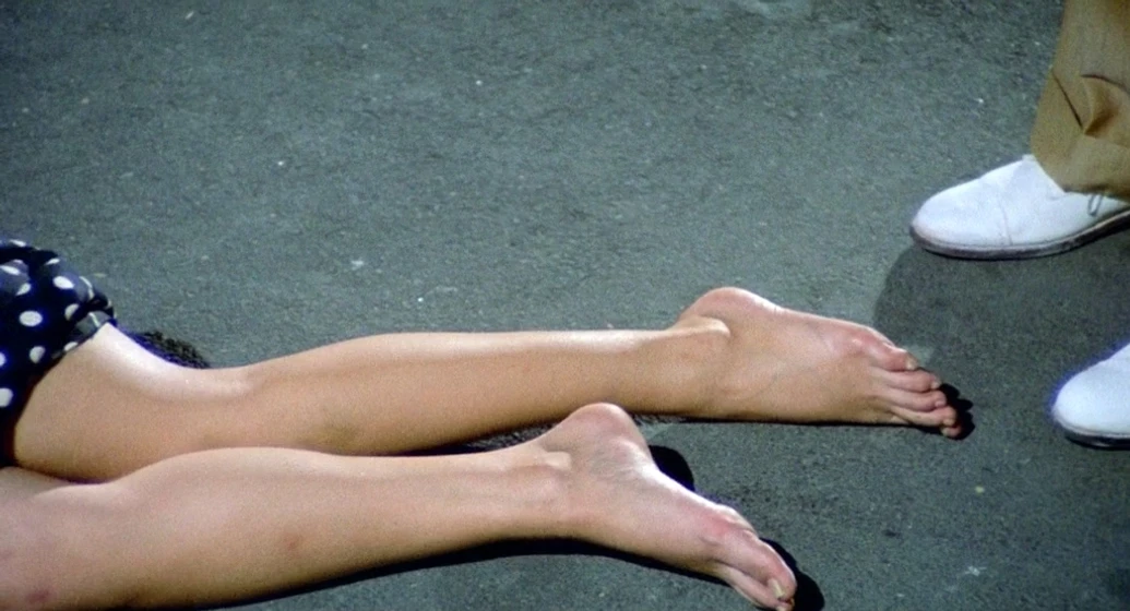 Imagen de the-perfume-of-the-lady-in-black