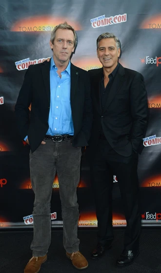George Clooney y Hugh Laurie en tomorrowland (Comic Con 2015)