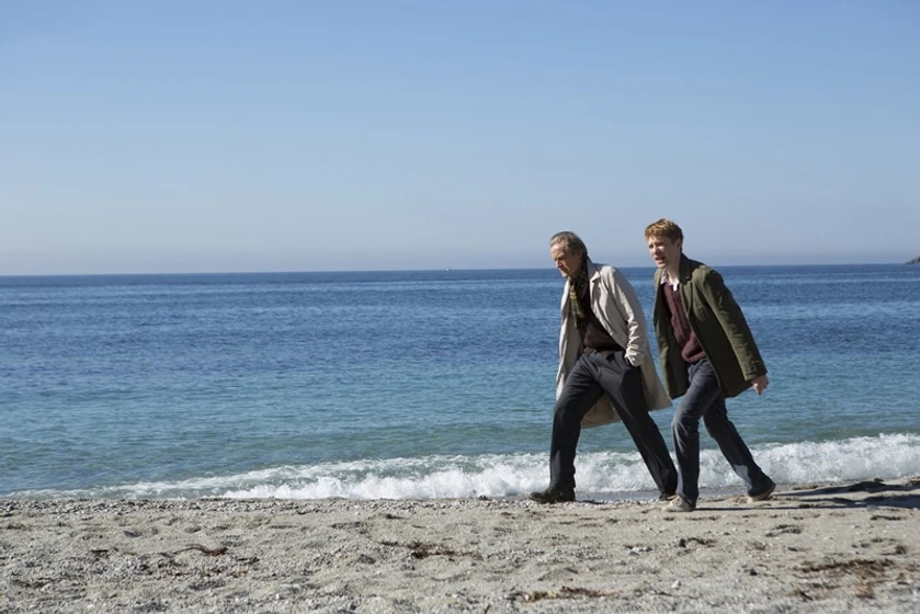 Bill Nighy y Domhnall Gleeson en Una Cuestión de Tiempo