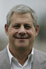 photo of person Cameron Mackintosh