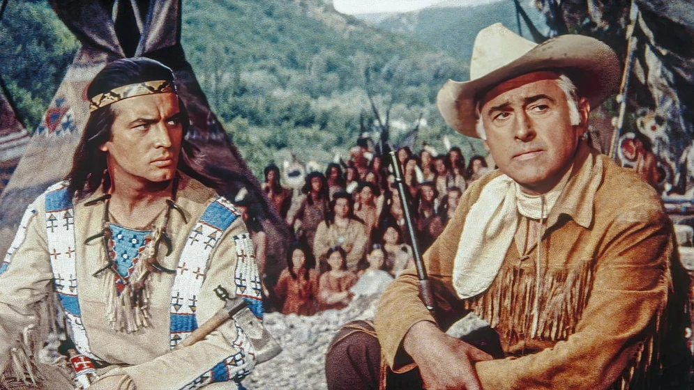 Stewart Granger y Pierre Brice en el-justiciero-de-kansas