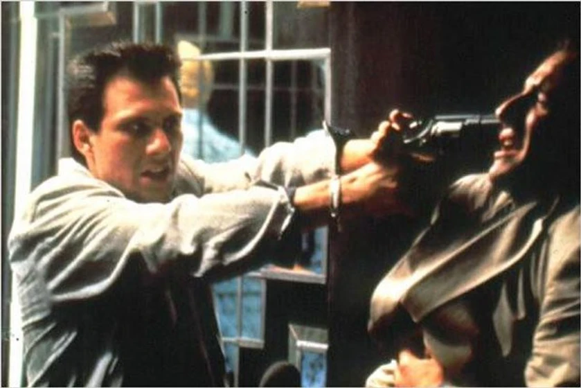 Christian Slater en amor-a-quemarropa