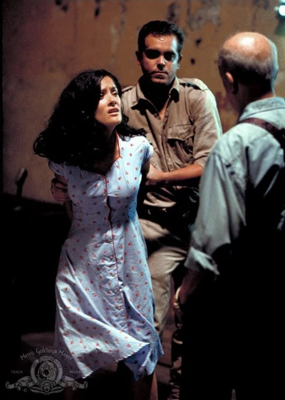 Salma Hayek en en-el-tiempo-de-las-mariposas