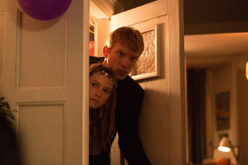 Domhnall Gleeson y Lydia Wilson en Una Cuestión de Tiempo
