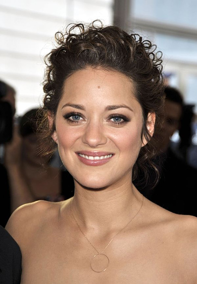 Marion Cotillard en Enemigos Públicos (Premiere en Chicago. Junio 2009)