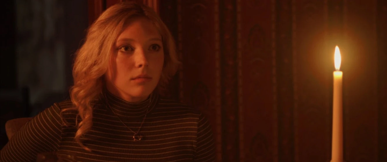 Chynna Rae Shurts en a-haunting-in-ravenwood