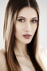 picture of actor Caroline Green
