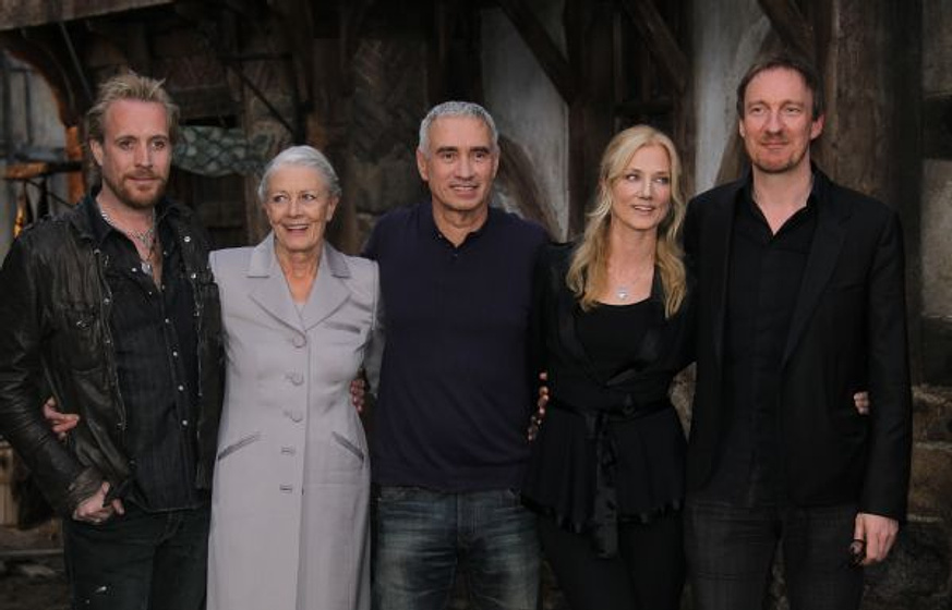 Rhys Ifans, Roland Emmerich, Joely Richardson, Vanessa Redgrave y David Thewlis en Anonymous (Inicio de rodaje. Mayo 2010)