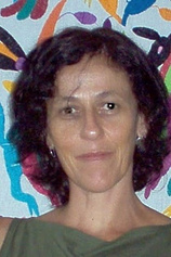 photo of person Melanie Dimantas
