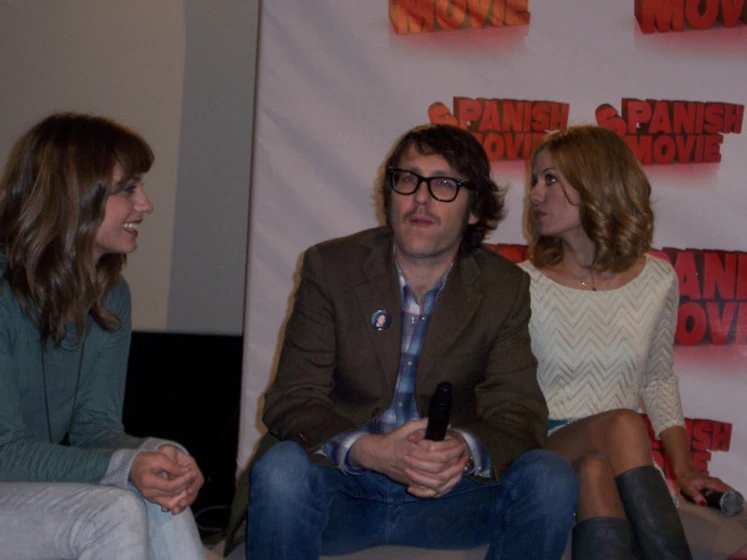 Alexandra Jiménez, Joaquín Reyes y Michelle Jenner en spanish-movie (Rueda de prensa 3-12-09)
