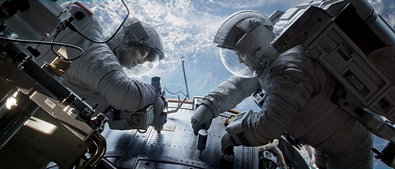 George Clooney y Sandra Bullock en Gravity