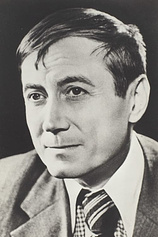 photo of person Yevgeni Yevtushenko