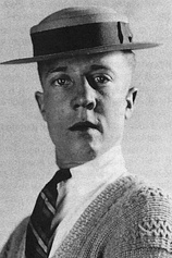 picture of actor Harry Keaton