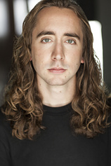 picture of actor Zachary Gibson
