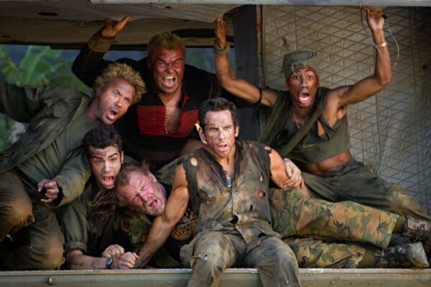Nick Nolte, Ben Stiller y Jack Black en Tropic Thunder. ¡Una Guerra Muy Perra!