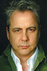 picture of actor Richard Waugh