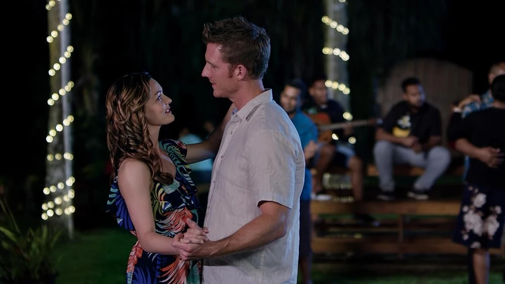 Melanie Stone y Casey Elliott en encuentro-en-el-paraiso