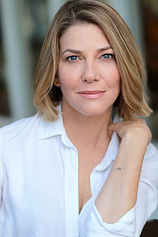 picture of actor Amy Stewart