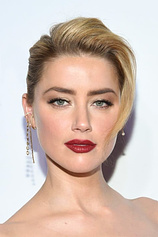 photo of person Amber Heard
