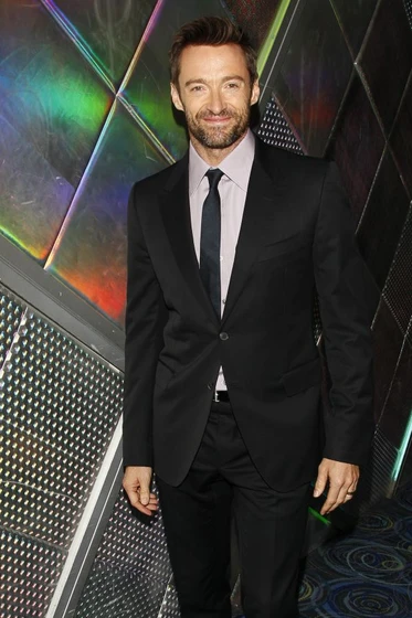 Hugh Jackman en acero-puro (Premiere en Toronto. Septiembre 2011)