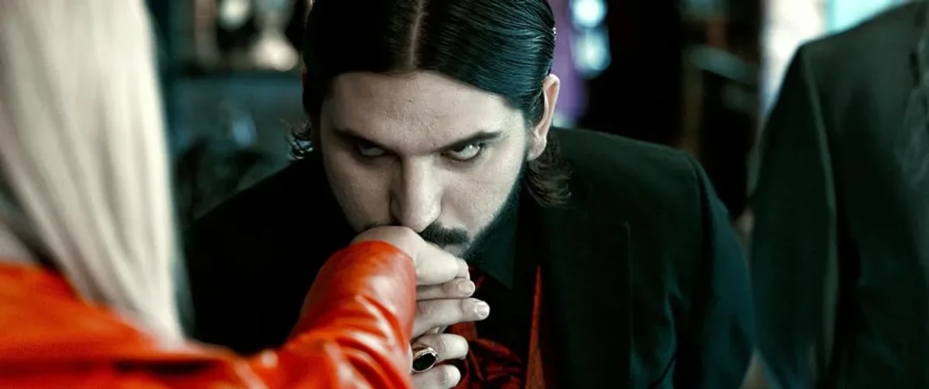 Roberto D'Antona en village-of-the-vampire