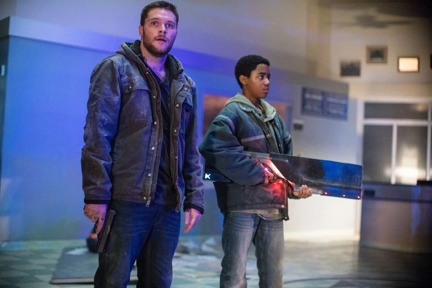 Jack Reynor y Myles Truitt en kin
