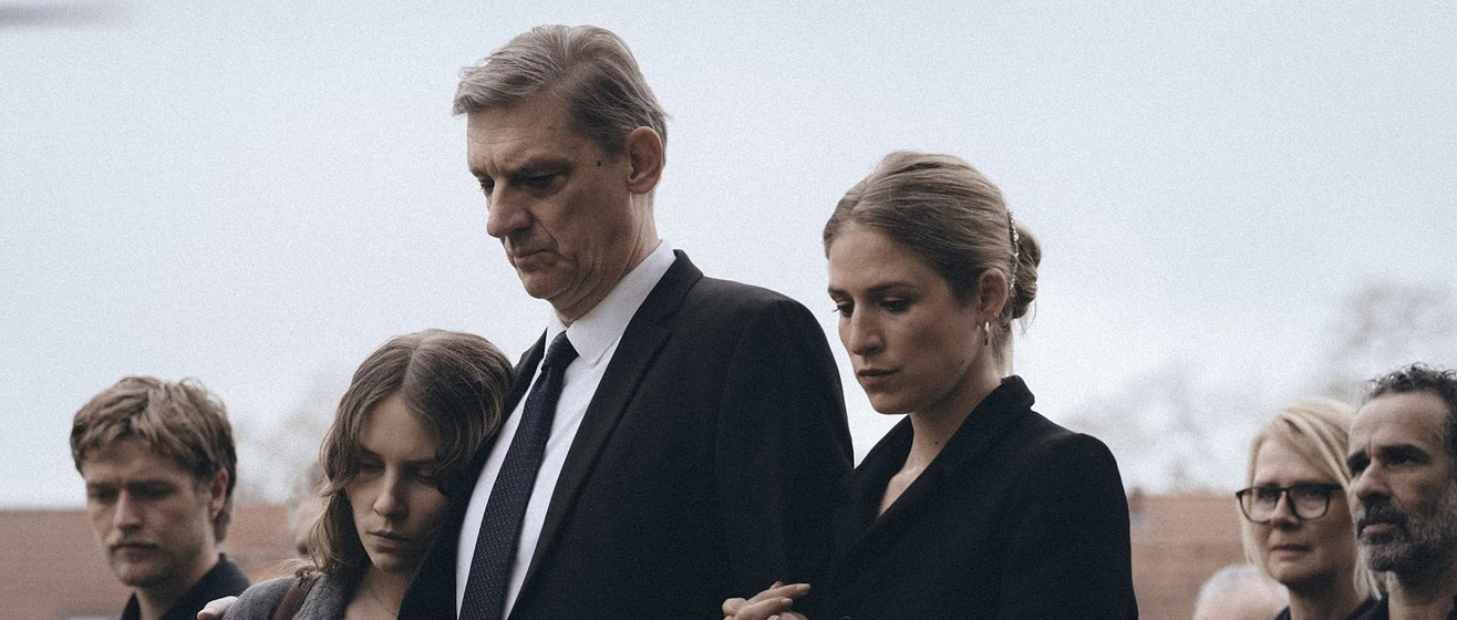 Peter Van den Begin y Tine Roggeman en Waarom Wettelen
