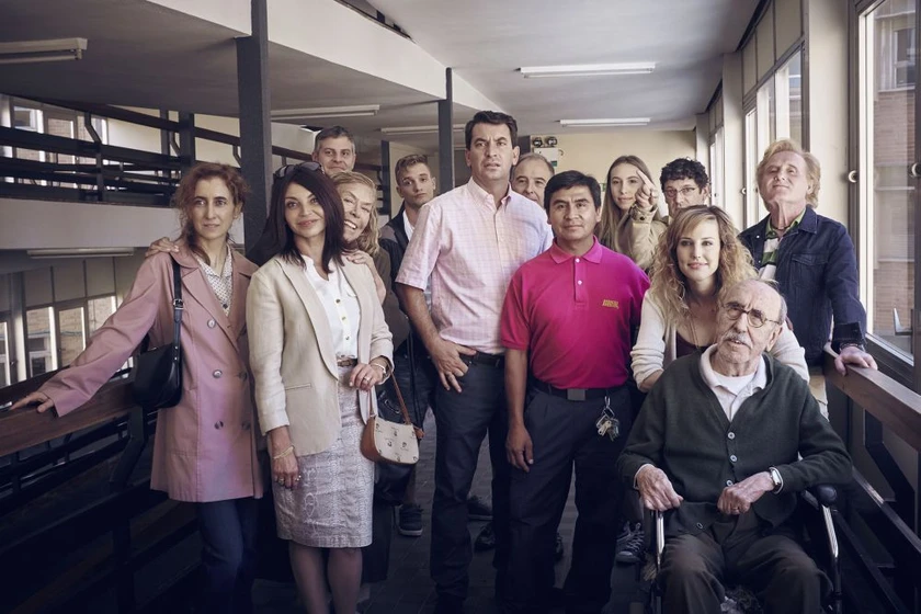 Manolo Solo, Neus Asensi, Teresa Gimpera, Manel Barceló, Jesús Guzmán, Arturo Valls, Raúl Cimas, Alex Batllori y Natalia de Molina en Los del Túnel