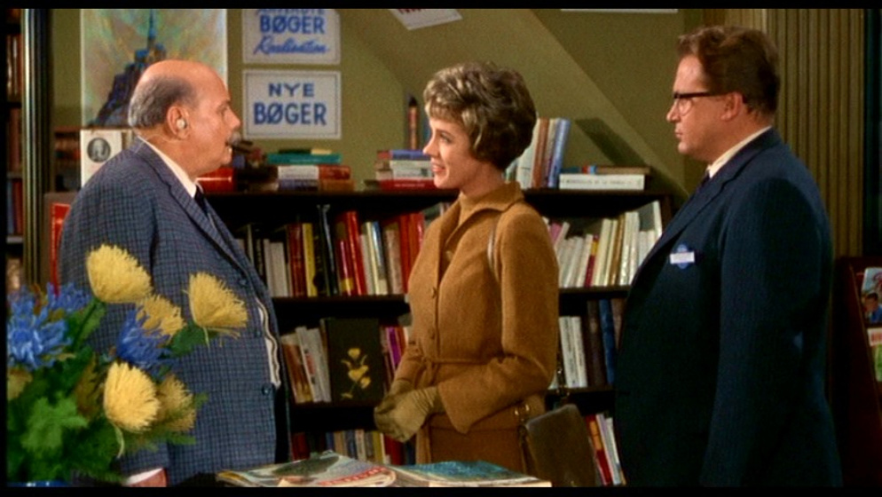 Julie Andrews y Günter Strack en Cortina Rasgada