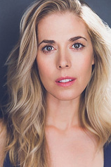 picture of actor Lucy Owen