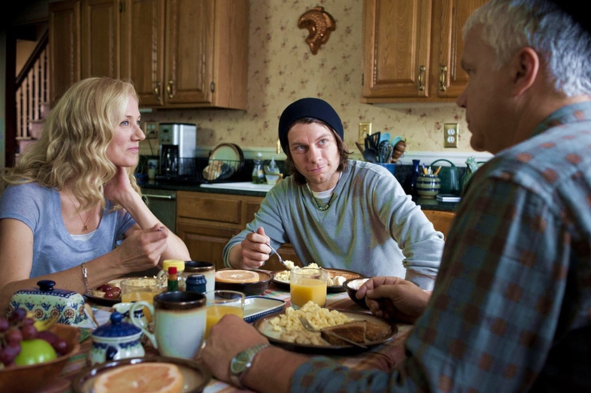 Tim Robbins, Joely Richardson y Patrick Fugit en Amor sin control