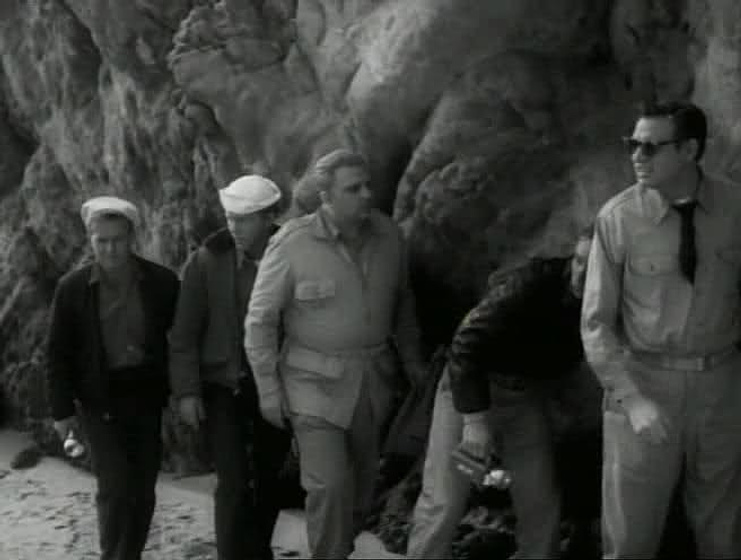 still of movie El Ataque de los cangrejos gigantes