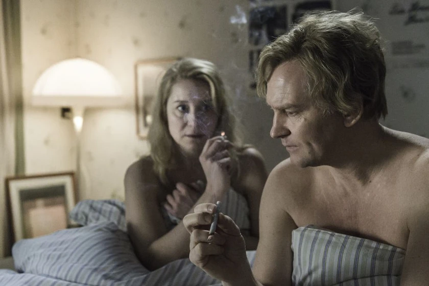 Ulrich Thomsen y Trine Dyrholm en la-comuna