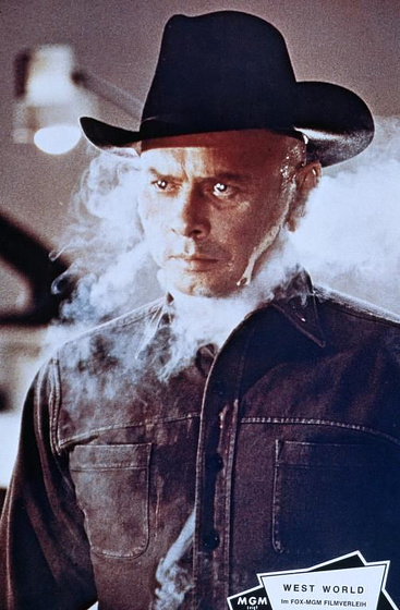 Yul Brynner en Almas de metal