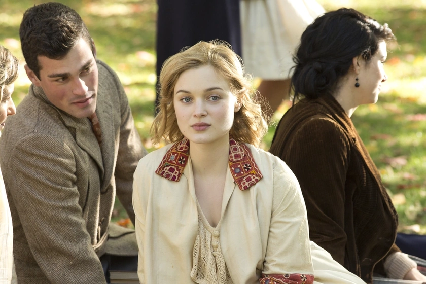 Bella Heathcote en el-profesor-marston-y-wonder-woman